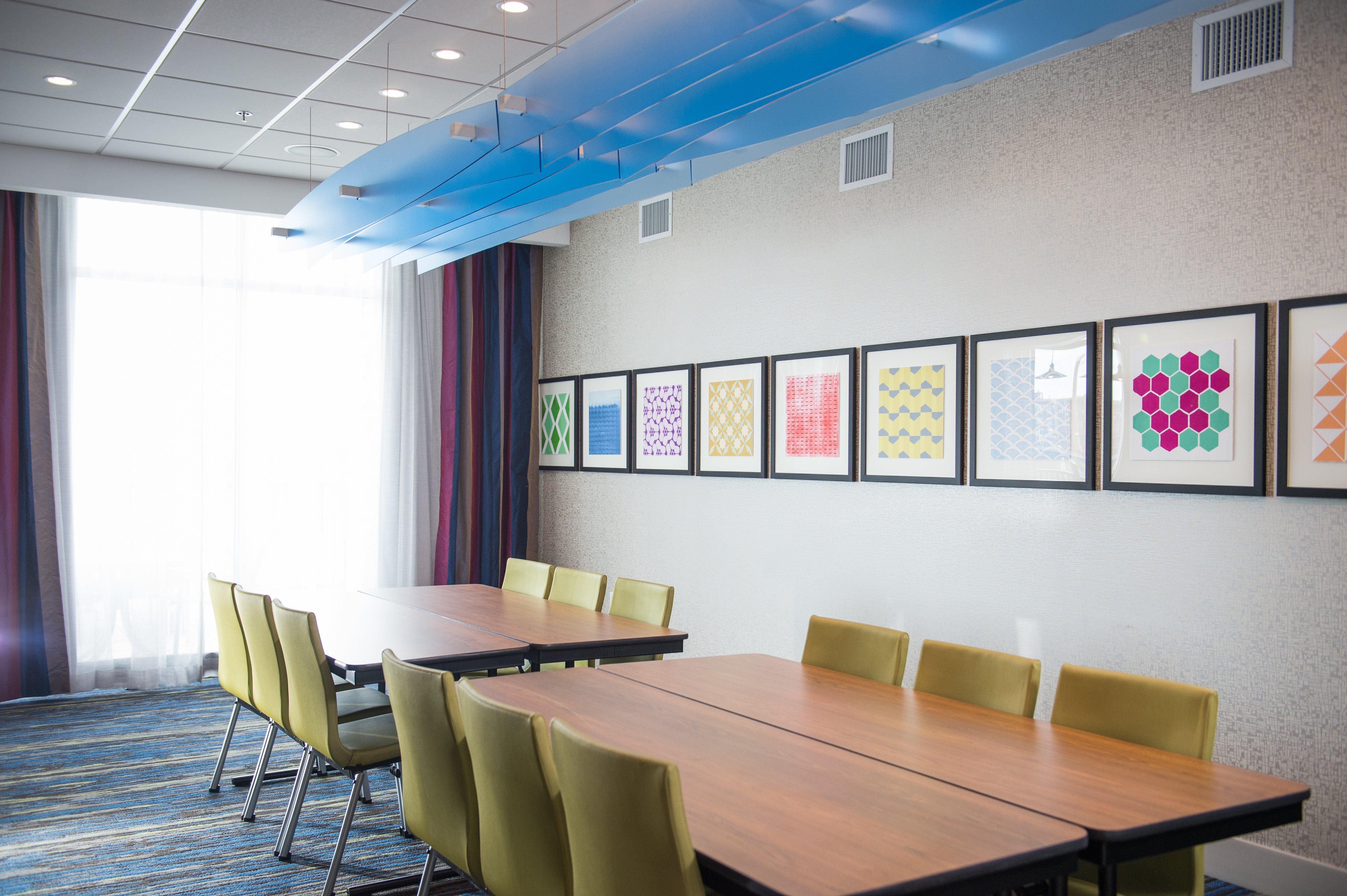 Holiday Inn Express & Suites Rock Falls By Ihg Exterior photo